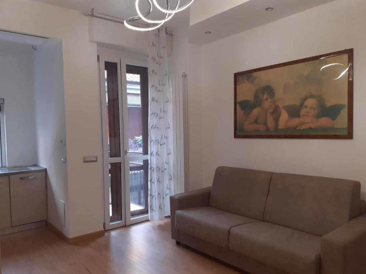 N&Ghomesweethome Raffaelloelegante Appartamento Ideale Casa Vacanze Affari Mailand Exterior foto